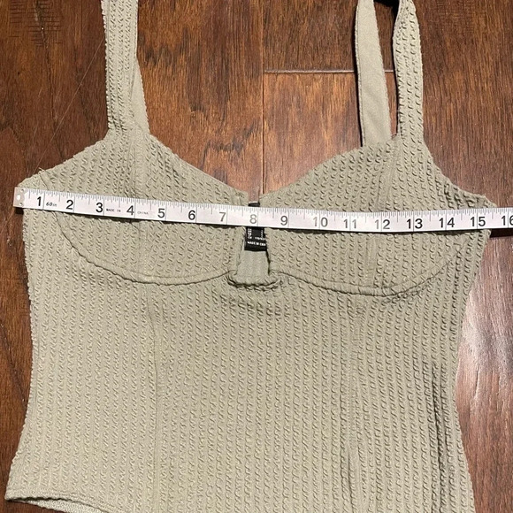 Forever 21 Ribbed Sage Green V-Neck Bodysuit - Picture 6 of 8